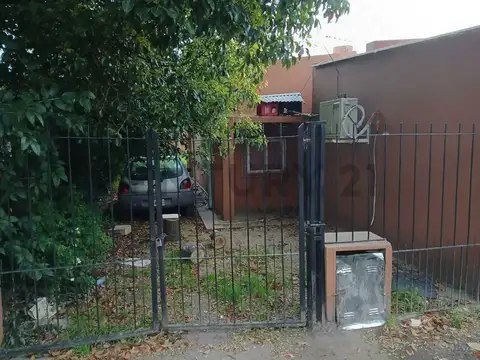Casa en Venta en Manuel B Gonnet, USD 65.000