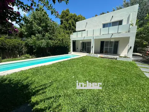 Av. Valentin Vergara 4600