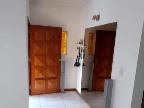 Casa en Venta en Temperley, USD 310.000