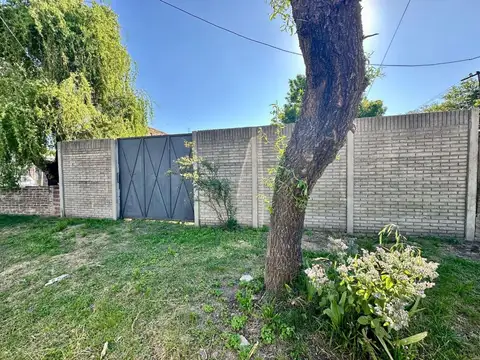 LOTE EN VENTA EN SPEGAZZINI EZEIZA CON ESCRITURA