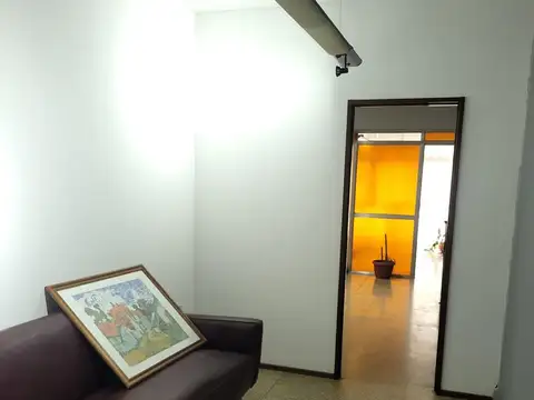 Oroño 1187 , Piso 1