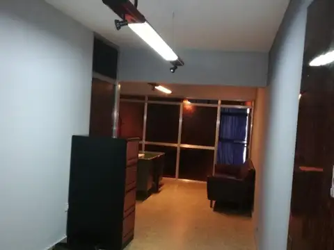 Oficina en Alquiler en Centro, $ 420.000