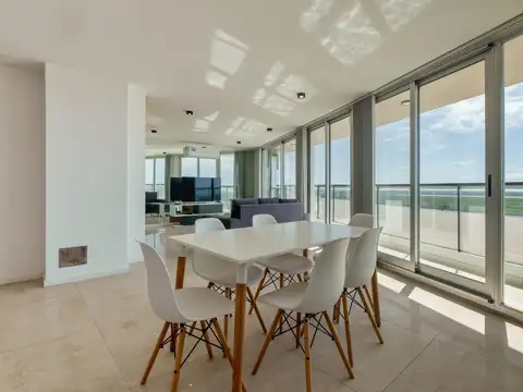 Departamento en Alquiler de 4 ambientes