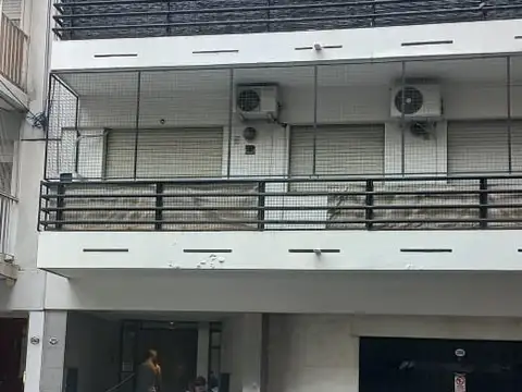 Departamento en venta c/cochera en Almagro