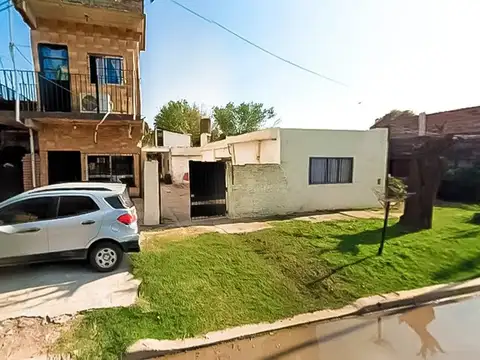 Venta casa 3 ambientes Moreno Trujui