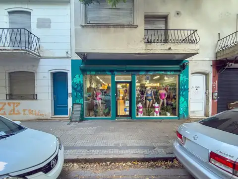 Local comercial y depósito en alquiler, La Plata. 