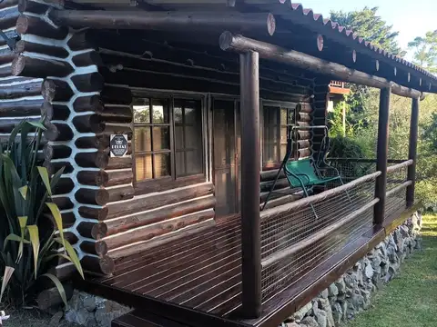 Venta cabaña  2 dormitorios Villa Serrana 