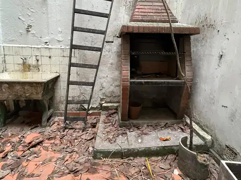 Depto Tipo Casa en Venta de 5 dormitorios