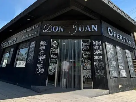 Av Primera Junta 100