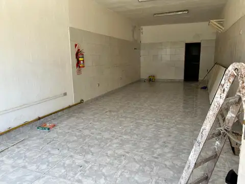 ALQUILER LOCAL COMERCIAL AV. TUCUMAN SAN BERNARDO