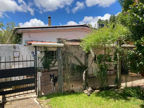 Venta de 2 casas en un mismo padrón en Casarino