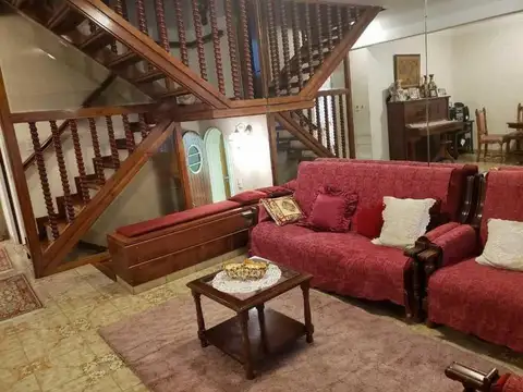 Casa en Venta en Haedo, USD 350.000