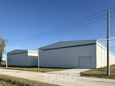 Nave Industrial 2.340m2 en Alquiler dentro de Parque Industrial en Gral. Rodríguez
