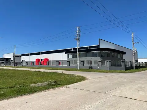 Depósito Premium de 6000 m2 en alquiler en el Polo Industrial Ezeiza Spegazzini