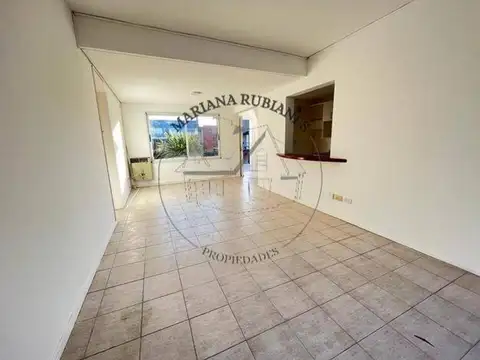 Departamento en Venta en Presidente Derqui, USD 140.000