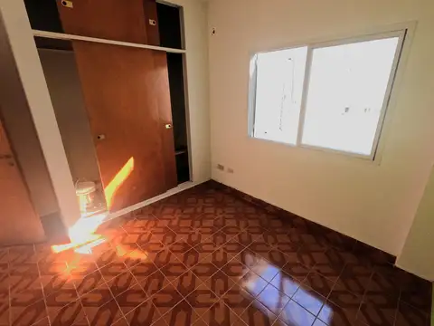 Depto Tipo Casa en Alquiler de 2 ambientes