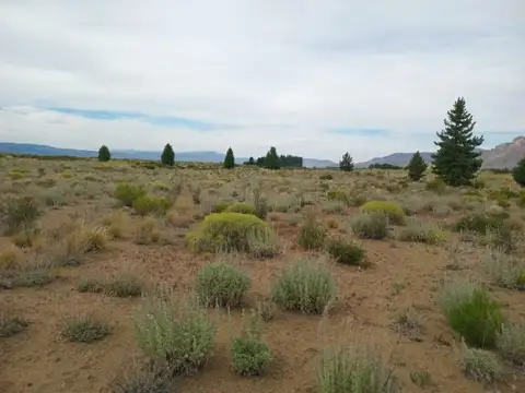 SE VENDE HERMOSO LOTE