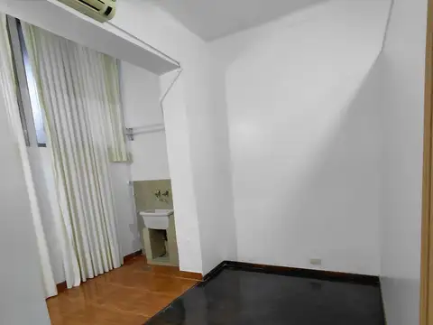 Depto Tipo Casa en Alquiler de 1 dormitorio