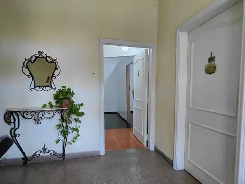 Depto Tipo Casa en Alquiler de 2 ambientes