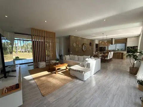Casa en Venta en Alamos 2, USD 420.000