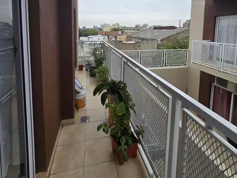 MONOAMBIENTE EN VENTA EN PIÑEYRO TERRAZA PRIVADA