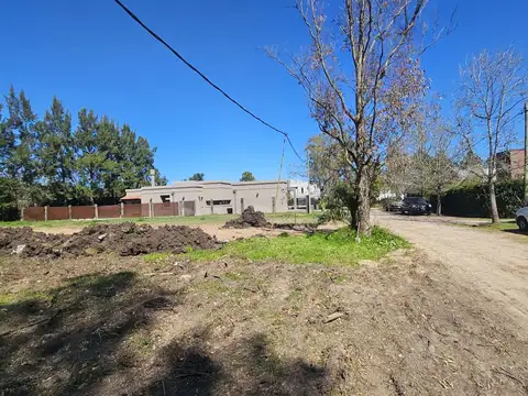 Lote en venta José Hernandez La Plata