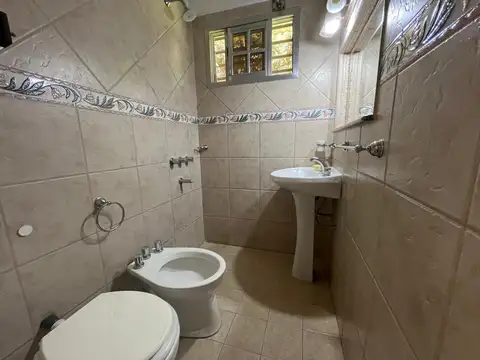 CASA - 2 DORMITORIOS - MERLO