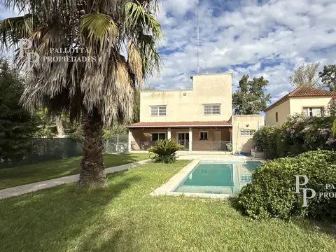 Casa en Venta de 5 dormitorios