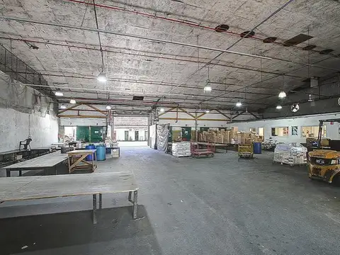 Galpon en Alquiler A Estrenar