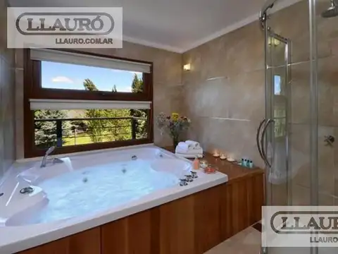 Puerto Manzano - Villa la Angostura- Parque Nacional Nahuel Huapi