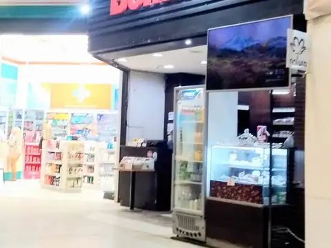 EQUIPO RE/MAX OFRECE A LA VENTA FONDO DE COMERCIO