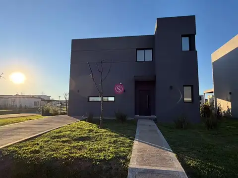 El Aljibe 100