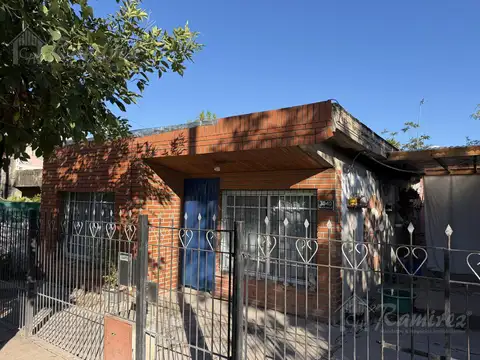 Casa En Venta 4 Amb. A 150 mts. Ruta 25, Moreno