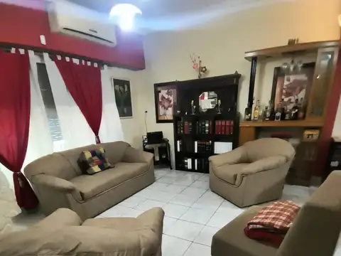 Casa en Villa Adelina