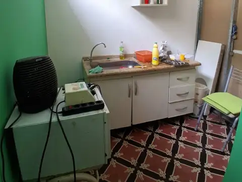 Casa 5 ambientes con 1 baño
