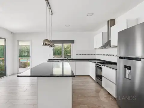 Casa en Venta en La Peregrina, USD 260.000