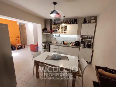 Depto Tipo Casa 3 ambientes con 1 baño