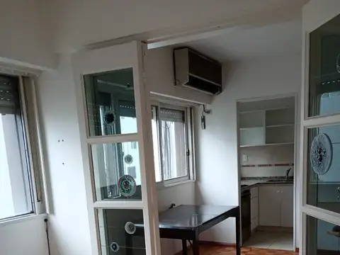 Departamento en Alquiler con 1 cocheras