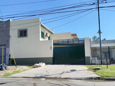 Avda. Belgrano al 1300
