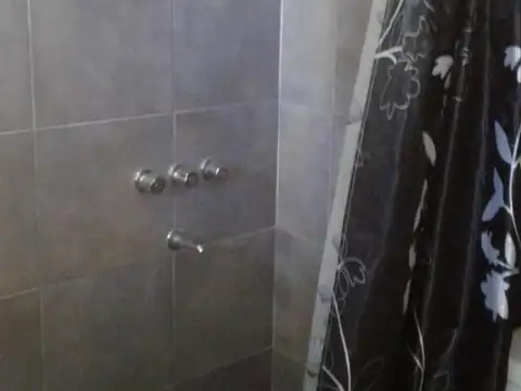 Casa 3 ambientes + monoambiente. SIERRA DE LOS PADRES.