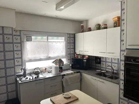 Departamento 4 ambientes con 3 baños