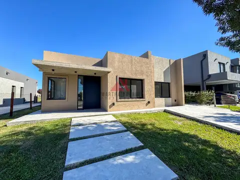 Casa  en Venta en Barrio Privado Santo Tomas, Pilar, G.B.A. Zona Norte