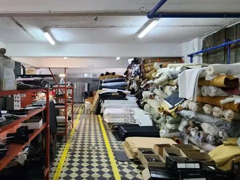 Galpon en Venta 7  mts Frente