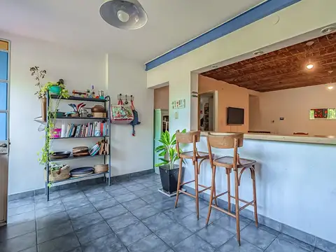 Depto Tipo Casa en Venta al Este
