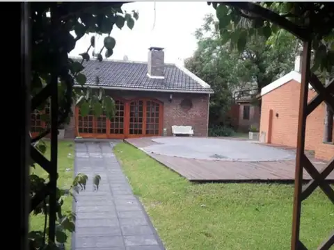 Casa en Venta de 3 Dormitorios