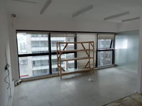 Oficina en  venta en Edificio Corporativo