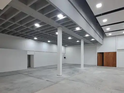 Local en Alquiler en Río Ceballos, USD 6.000