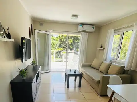 Departamento en alquiler - 1 Dormitorio 1 Baño - Pinamar