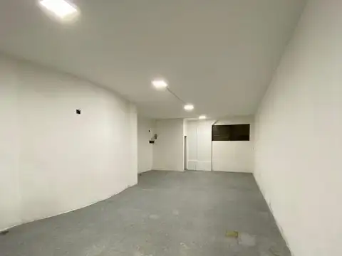 Local en Venta 40 años