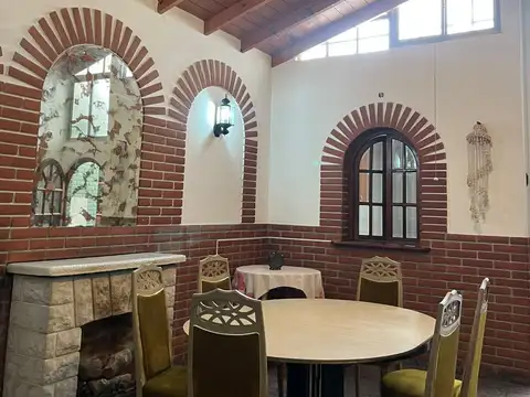 Depto Tipo Casa en Alquiler 50 años